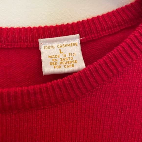 Red 100% Cashmere Vintage Sweater - Picture 4 of 4